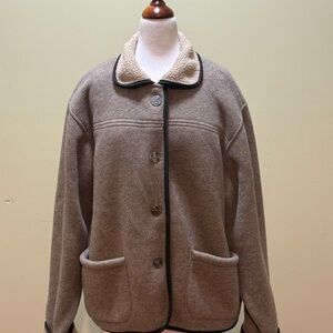 The North Face Women's Teddy Jacket with Black Trim